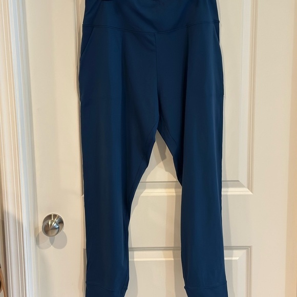 Pants - Teal Blue High-Waisted Leggings With Pockets